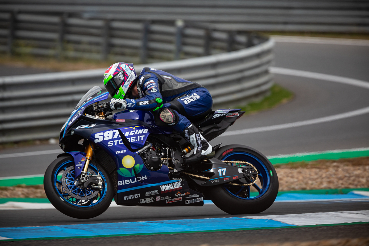 motoxracing-prima-giornata-di-prove-libere-worldsbk-per-fritz-all-estoril
