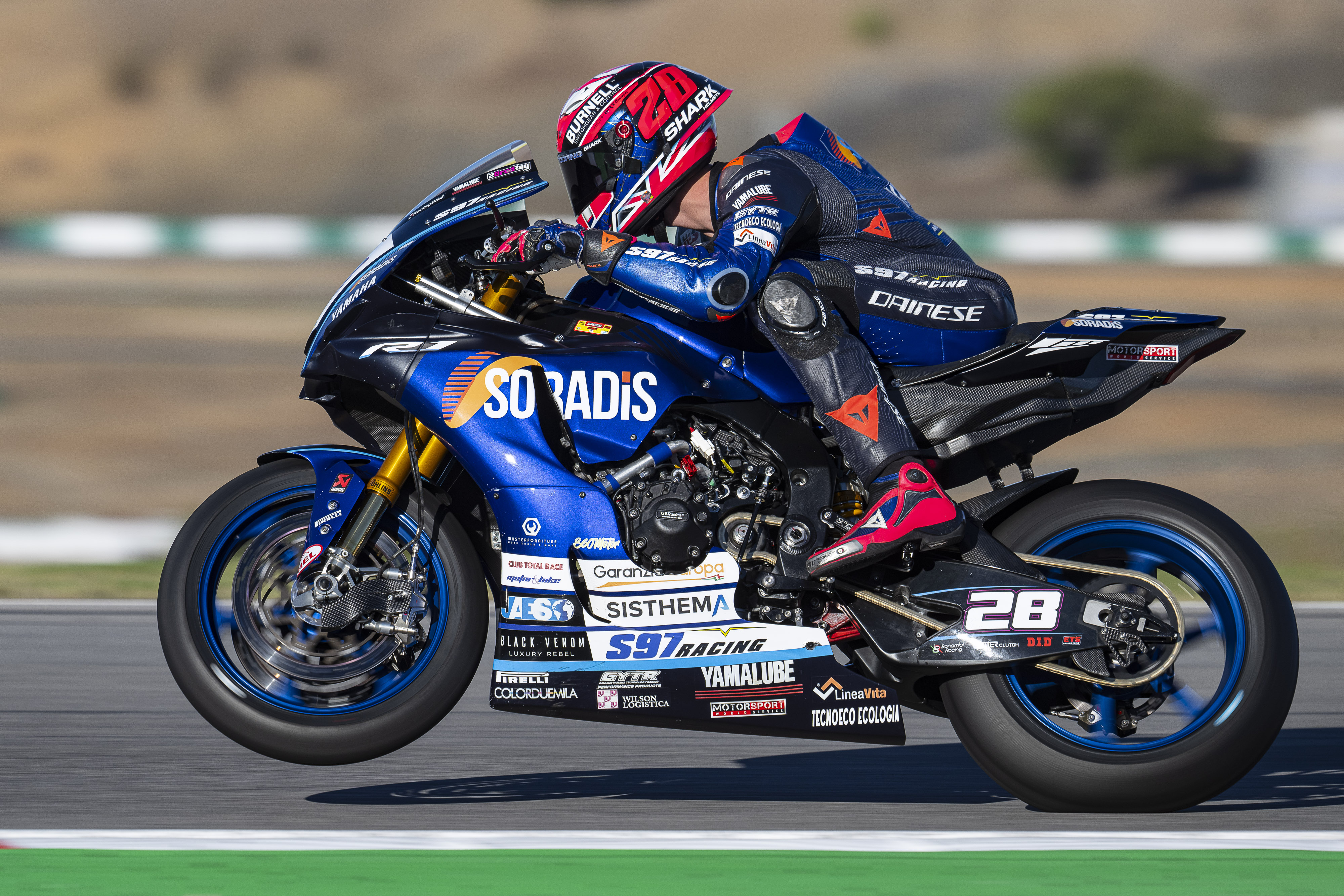 ray-e-diciassettesimo-in-gara1-a-portimao