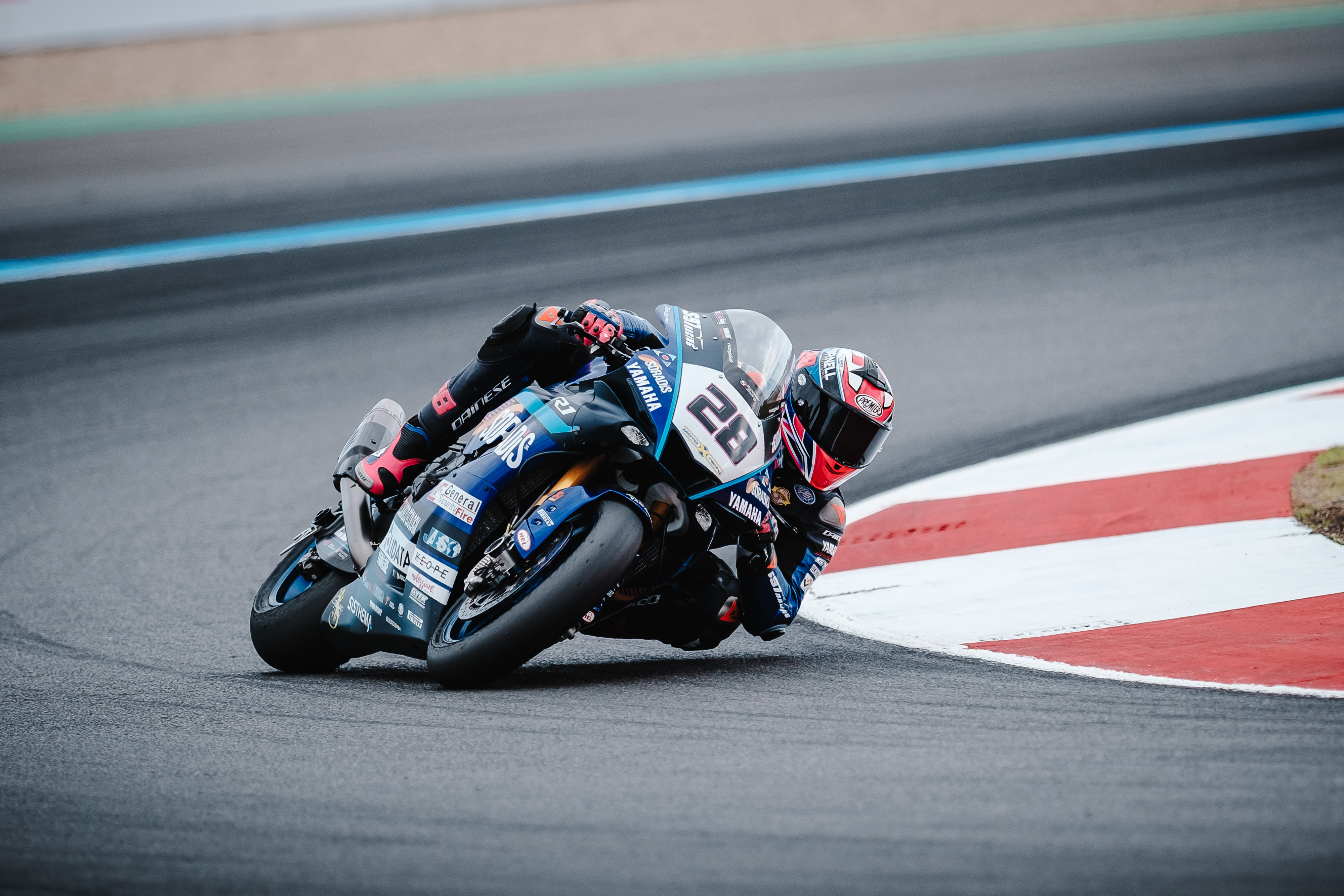 si-chiude-con-due-piazzamenti-il-weekend-di-ray-in-francia