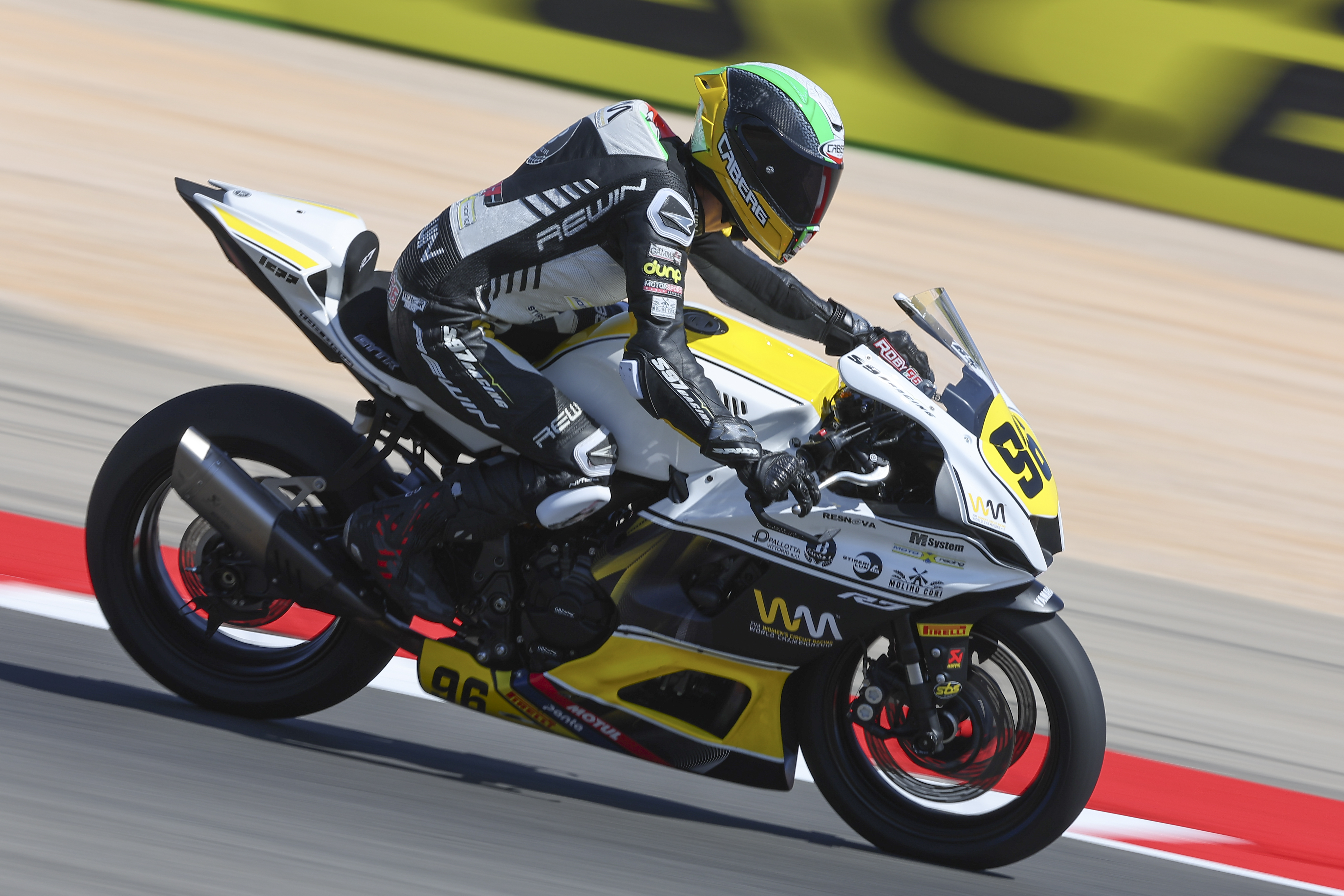 worldwcr-weekend-positivo-per-il-team-motoxracing-a-portimao